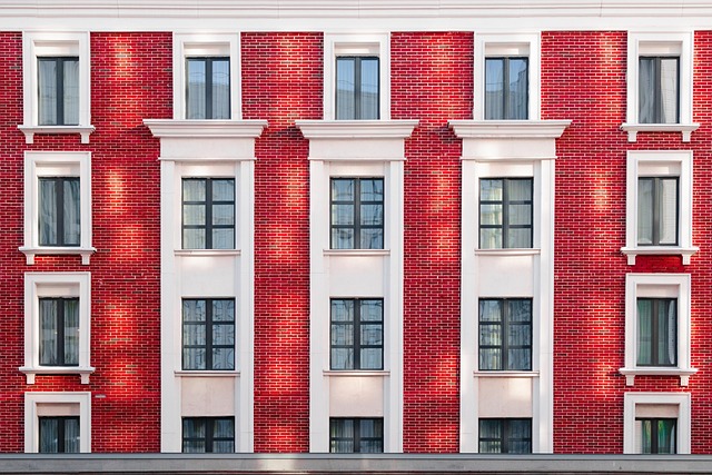Klimaets påvirkning: Sådan beskytter du din pudsede facade mod vind og vejr